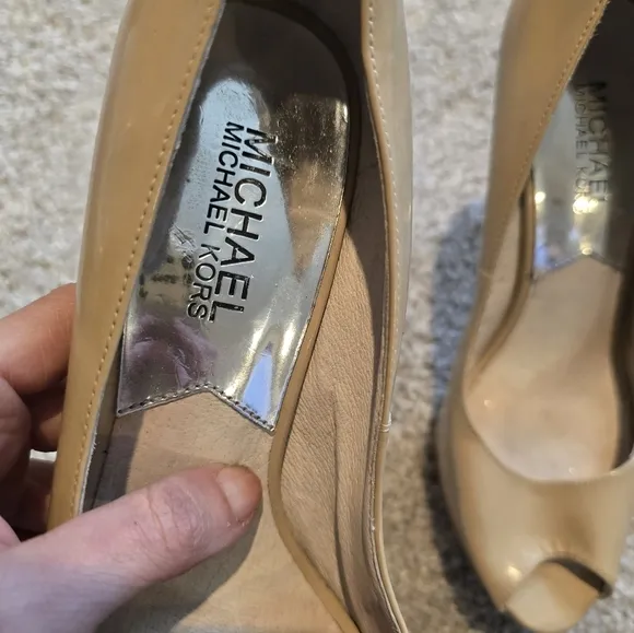Michael Kors Women's Tan Peep-Toe Heels