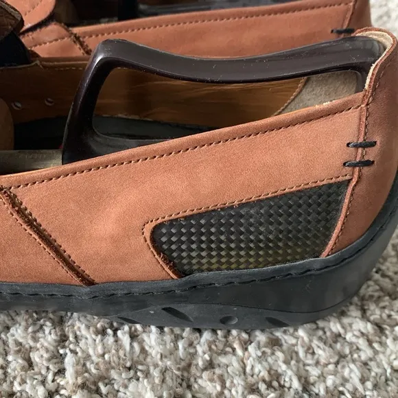Michael Toschi Men's Mach Driving Shoes in Cinnamon Nubuck Brown
