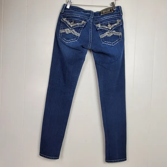 Miss Me JE107252R rhinestone embroidered skinny jeans size 28