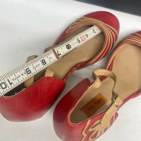 MIZ MOOZ Elly Red Leather Shoes Ankle Strap Heeled Size 9