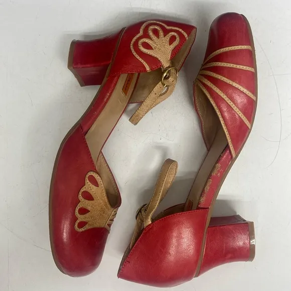 MIZ MOOZ Elly Red Leather Shoes Ankle Strap Heeled Size 9