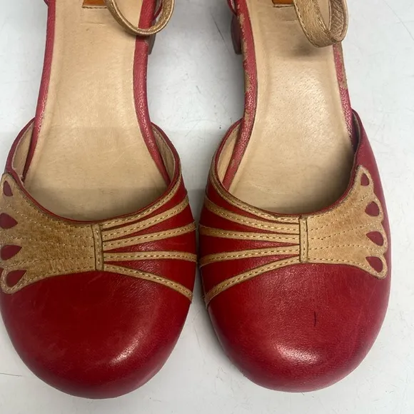 MIZ MOOZ Elly Red Leather Shoes Ankle Strap Heeled Size 9