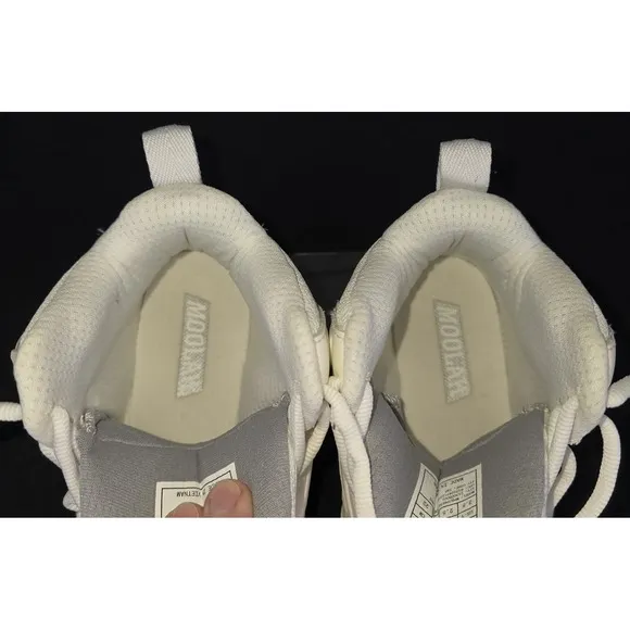 MOOLAH Girls Sz 3.5 Kicks MPB Press Break Basketball Shoe White Gray Mid Sneaker
