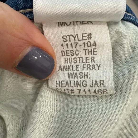 Mother The Hustler Ankle Fray High Rise Flare Jeans in Healing Jar size 32
