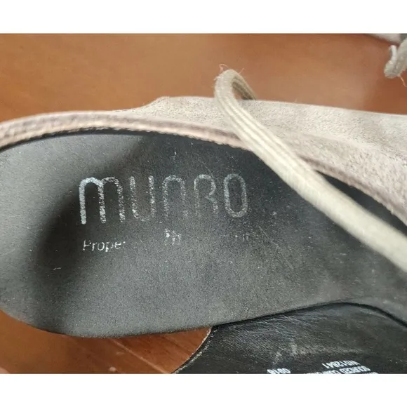 Munro Women's Shoes Block Hill Size 7 Peep Toe Brown Cutouts Lace Up.