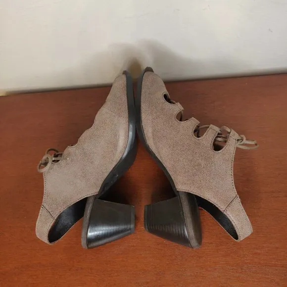 Munro Women's Shoes Block Hill Size 7 Peep Toe Brown Cutouts Lace Up.