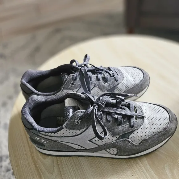 N.92 'Shade - Vapor Blue'Diadora / sneakers Men's Size 10.