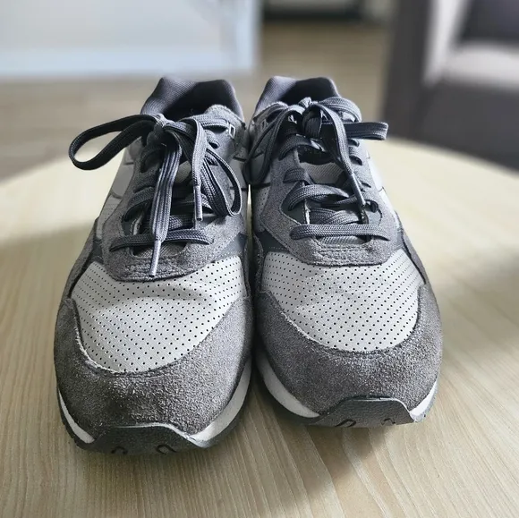 N.92 'Shade - Vapor Blue'Diadora / sneakers Men's Size 10.