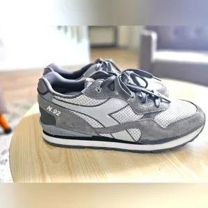 N.92 'Shade - Vapor Blue'Diadora / sneakers Men's Size 10.