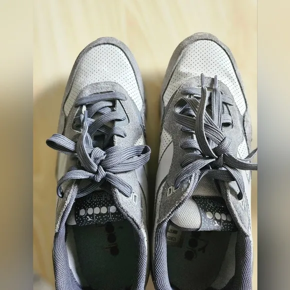 N.92 'Shade - Vapor Blue'Diadora / sneakers Men's Size 10.