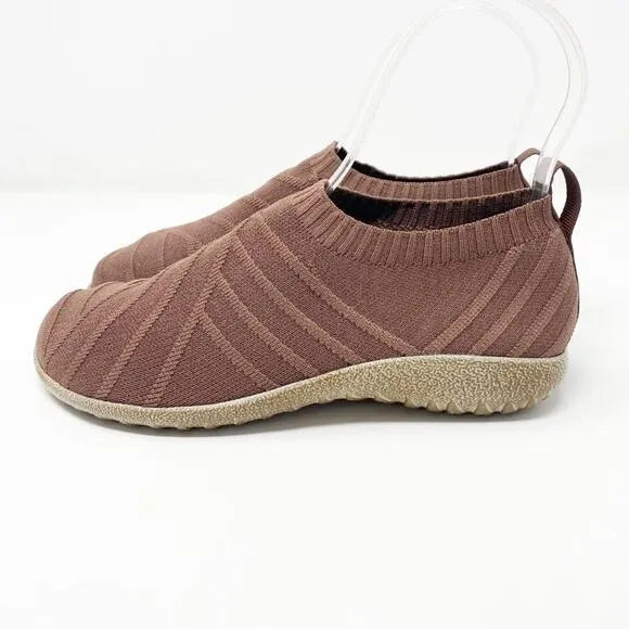 NAOT Mauve Knit Slip On Sneakers Comfort Shoes Women's Size EU 39 Made in Israel