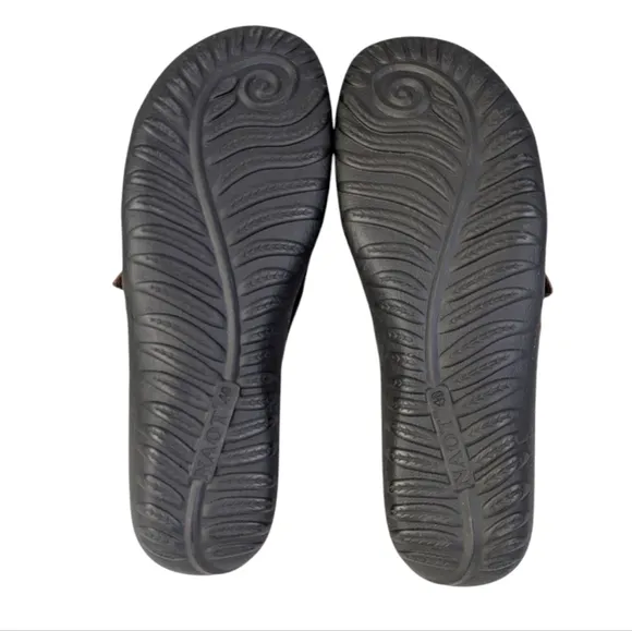 NAOT Papaki Sandals EUC $189 Size 40 US 9     S3286
