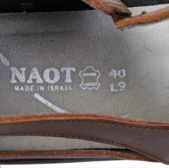NAOT Papaki Sandals EUC $189 Size 40 US 9     S3286