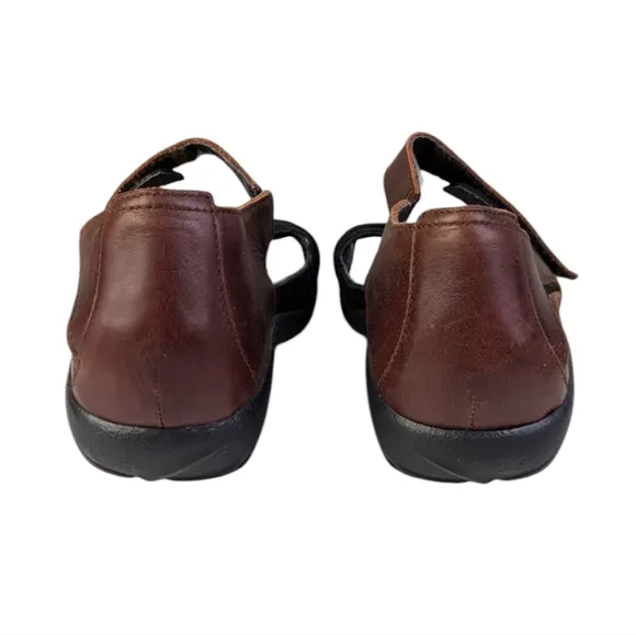NAOT Papaki Sandals EUC $189 Size 40 US 9     S3286