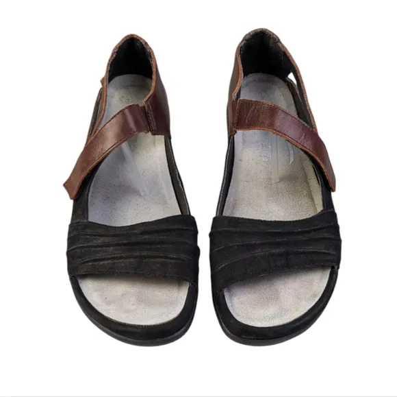 NAOT Papaki Sandals EUC $189 Size 40 US 9     S3286