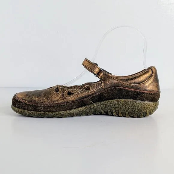 Naot Shoes Rahina EU 38 Copper Metallic Mary Jane Strap Comfort Hook and Loop