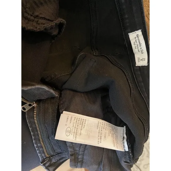 NEW Abercrombie &amp; Fitch Super Skinny Ankle‎ High Rise Jean 27 4L Black Raw Ankle