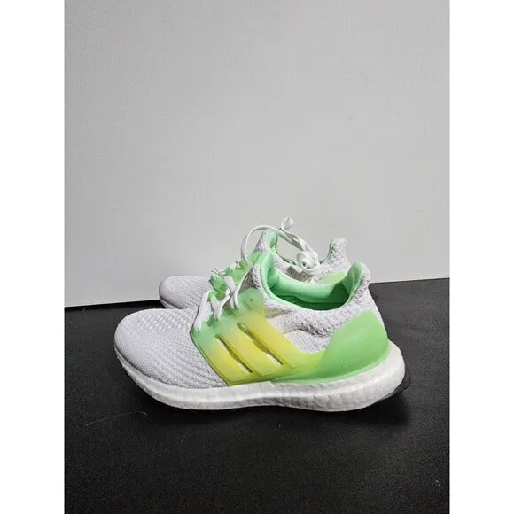 New Adidas Ultraboost 5.0 DNA Kids Size 5.5Y  Women's 6.5 White Green GZ5020