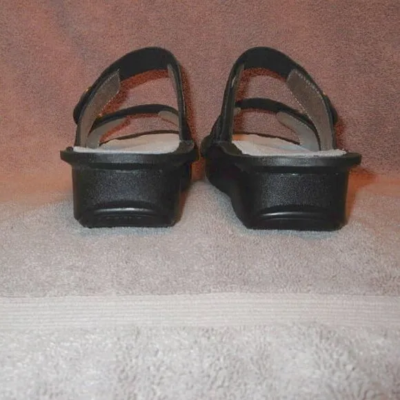 NEW Alegria CLARA Tooled LEATHER Sandals Size 42 11 COMFORT Slide PADDED Arch