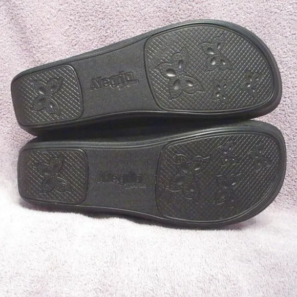NEW Alegria CLARA Tooled LEATHER Sandals Size 42 11 COMFORT Slide PADDED Arch