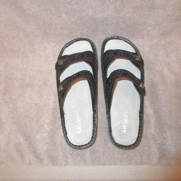 NEW Alegria CLARA Tooled LEATHER Sandals Size 42 11 COMFORT Slide PADDED Arch