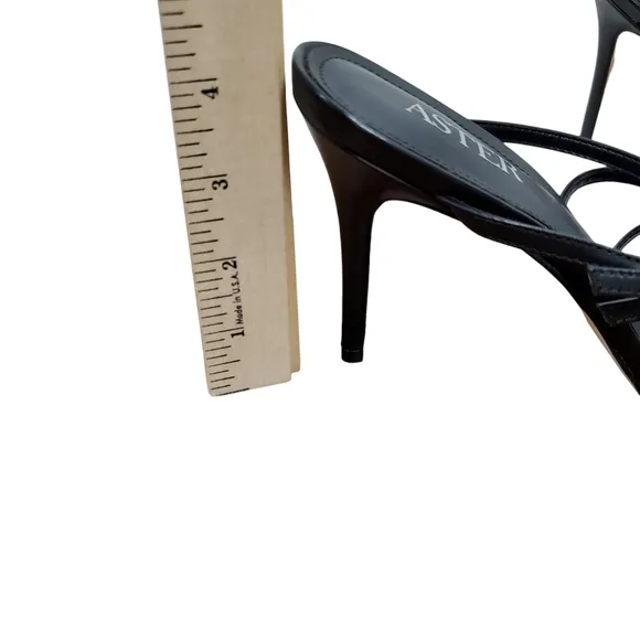 NEW Aster Capri Sandals Size 8 Black Slip On High Heel Shoes Leather Strappy