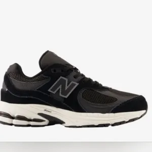 New Balance 2002R Boys' Grade School Size1