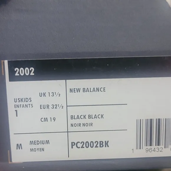 New Balance 2002R Boys' Grade School Size1