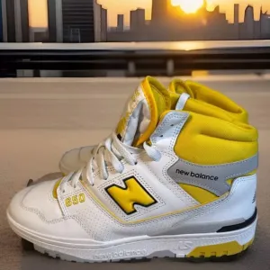 New Balance 650 honeycomb, hot top sneakers yellow, and white mens size 9.5 NWOB