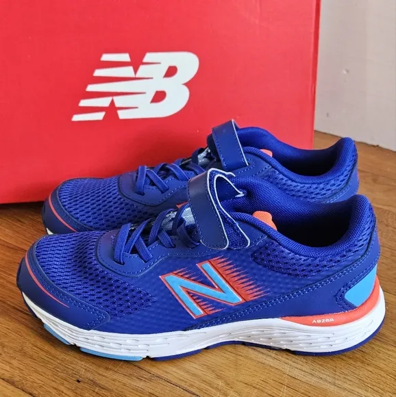 New Balance Big Kids 680V6 Hook and Loop running Sneakers