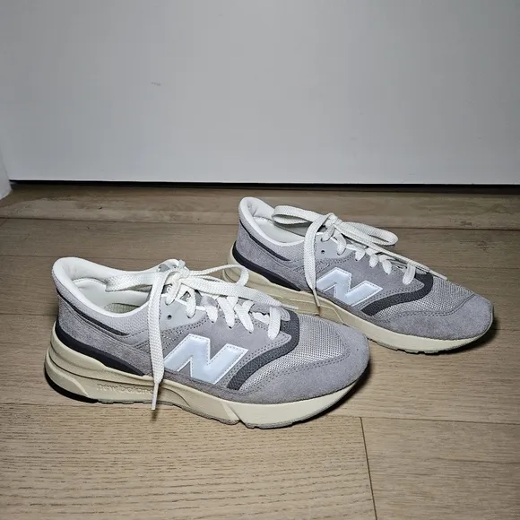 New Balance Classics 997R Shadow Grey/Rain Cloud Unisex Men's 8.5 Women's 10
