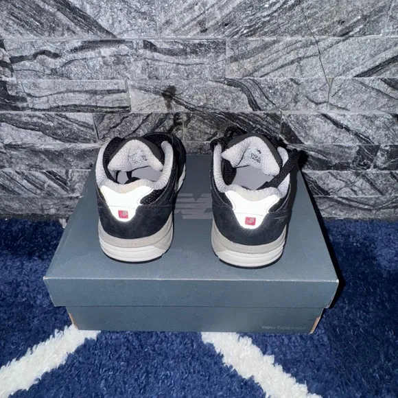 New Balance Infant/Toddler Black Sneakers