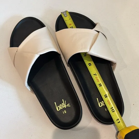 New Beek Tori Sandals in Cream Black