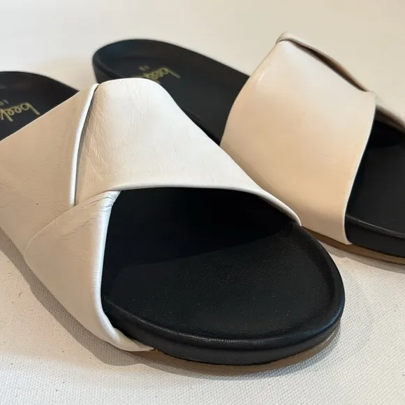 New Beek Tori Sandals in Cream Black
