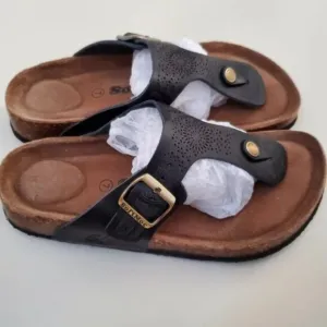 New gizeh style open toe leather sandals