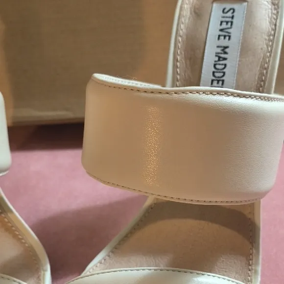 NEW In Box 🎁 Steve Madden Women's Cream Heeled Sandals/Mules