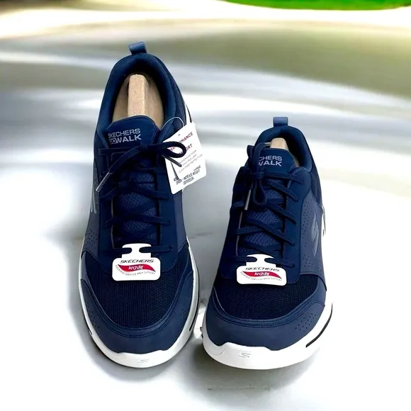 New! Mens Skechers Ultra Go Arch Fit Walking Shoes 11.5 Lace Up Sneakers Navy