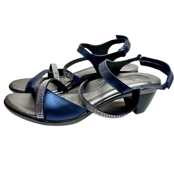 NEW NAOT Innovate Leather Rhinestone Detail Block Heel Dress Sandals Blue SZ 9