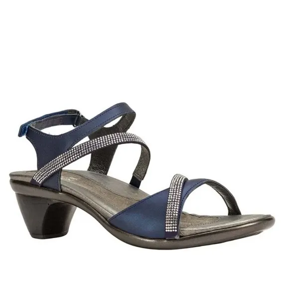 NEW NAOT Innovate Leather Rhinestone Detail Block Heel Dress Sandals Blue SZ 9