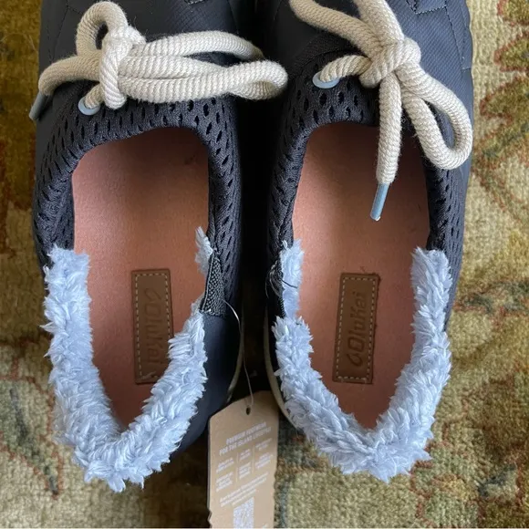 New OluKai Mahiki Shearing Lined Sneakers Black Size 10