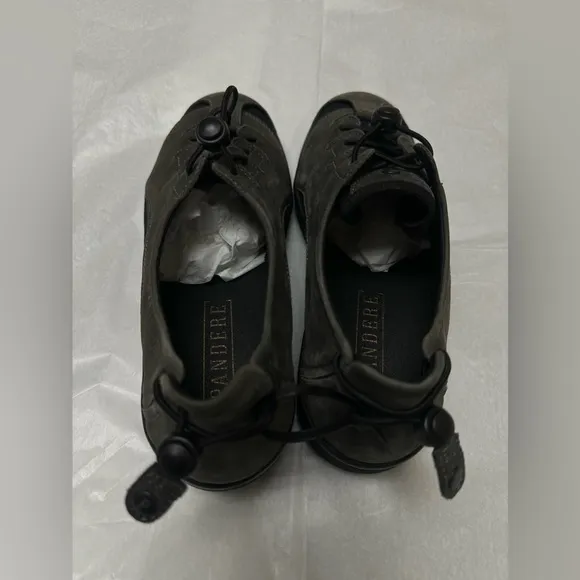 New 💥 Pandere Barista Stretch Shoes Black Gray Expandable Leather Neoprene💥