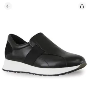 NIB $230 Munro Laurel Black Leather Sleek Slip On Sneakers women size 7 W