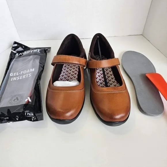 Nib- Anodyne, Women's No.19 Diabetic Casual Mary Jane Leather Shoes. Size: 7.5w.