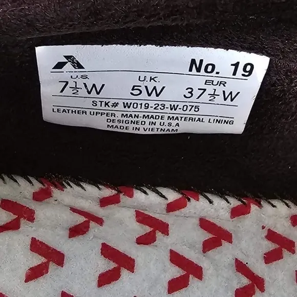 Nib- Anodyne, Women's No.19 Diabetic Casual Mary Jane Leather Shoes. Size: 7.5w.