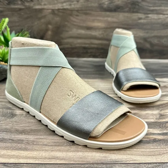 NIB SOREL Ella II Flat Sandal 8.5M Elastic Ankle Straps Safari/Chalk