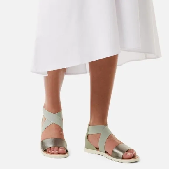 NIB SOREL Ella II Flat Sandal 8.5M Elastic Ankle Straps Safari/Chalk
