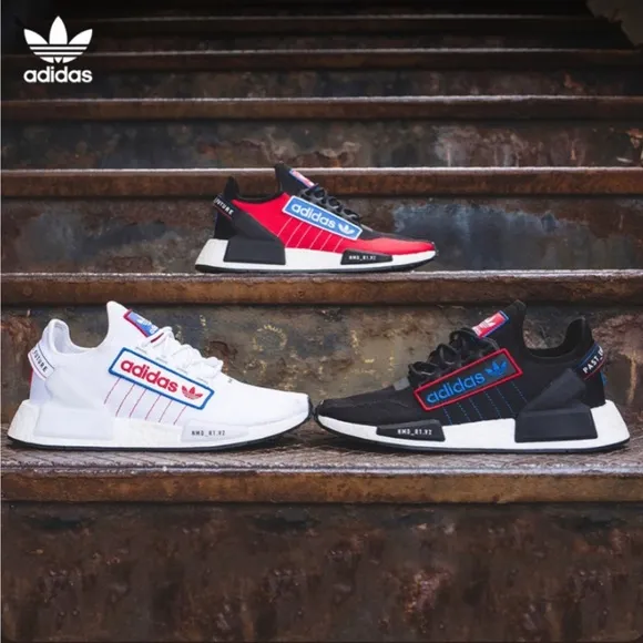 NIB✔️Adidas NMD_R1 V2 Sneakers