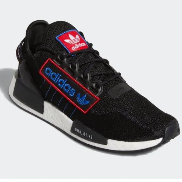 NIB✔️Adidas NMD_R1 V2 Sneakers