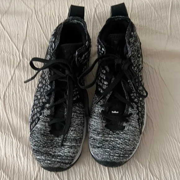 NIKE, 2019 LeBron 17 BG 'In The Arena' Sneakers Size 6Y/Women’s 7.5-8