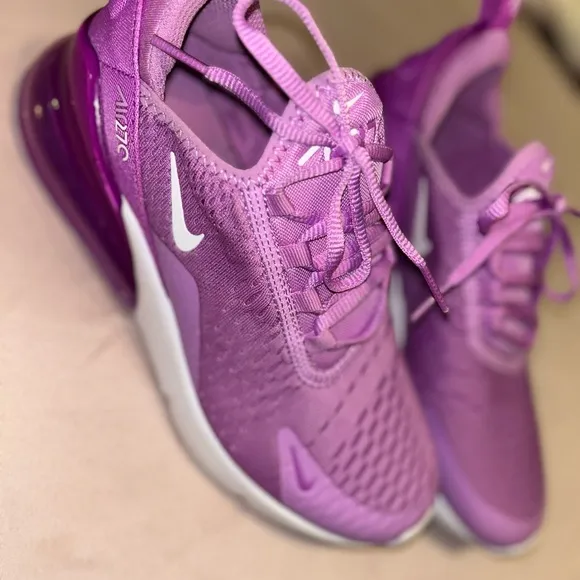 Nike air 270’s